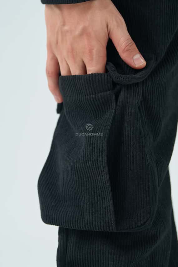 Pantaloni invernali in velluto neri