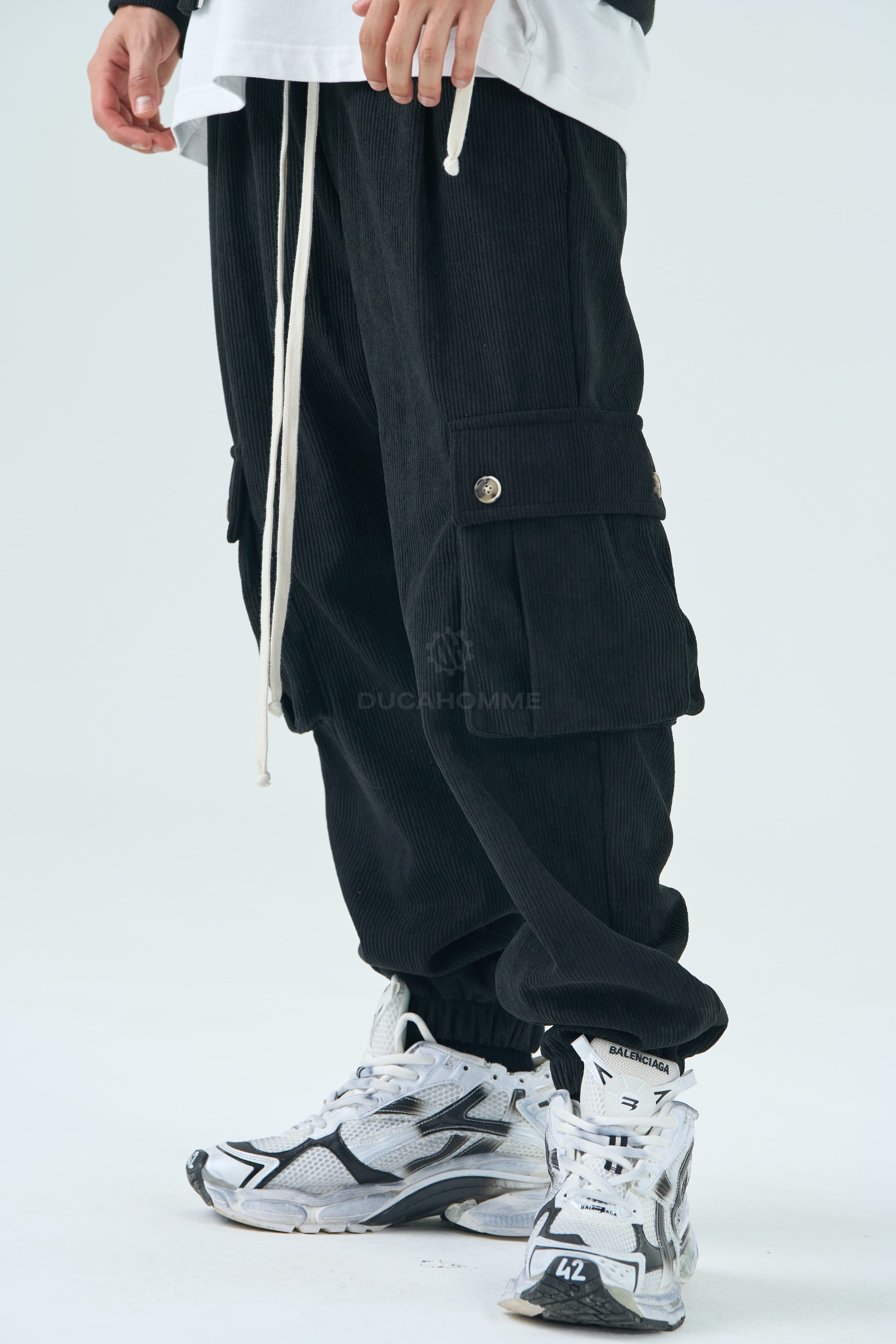 Pantaloni invernali in velluto neri