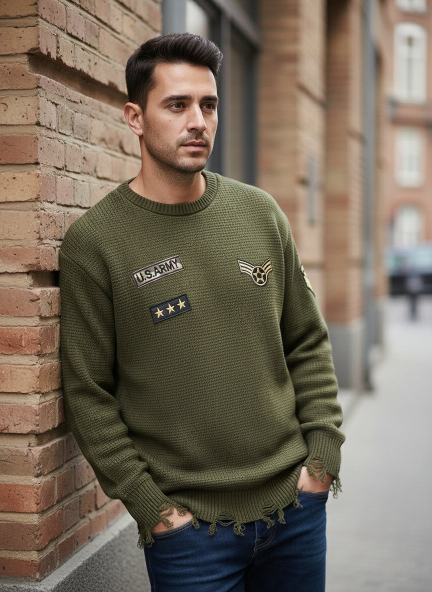 Maglia girocollo con patch e rotture art 196 verde militare