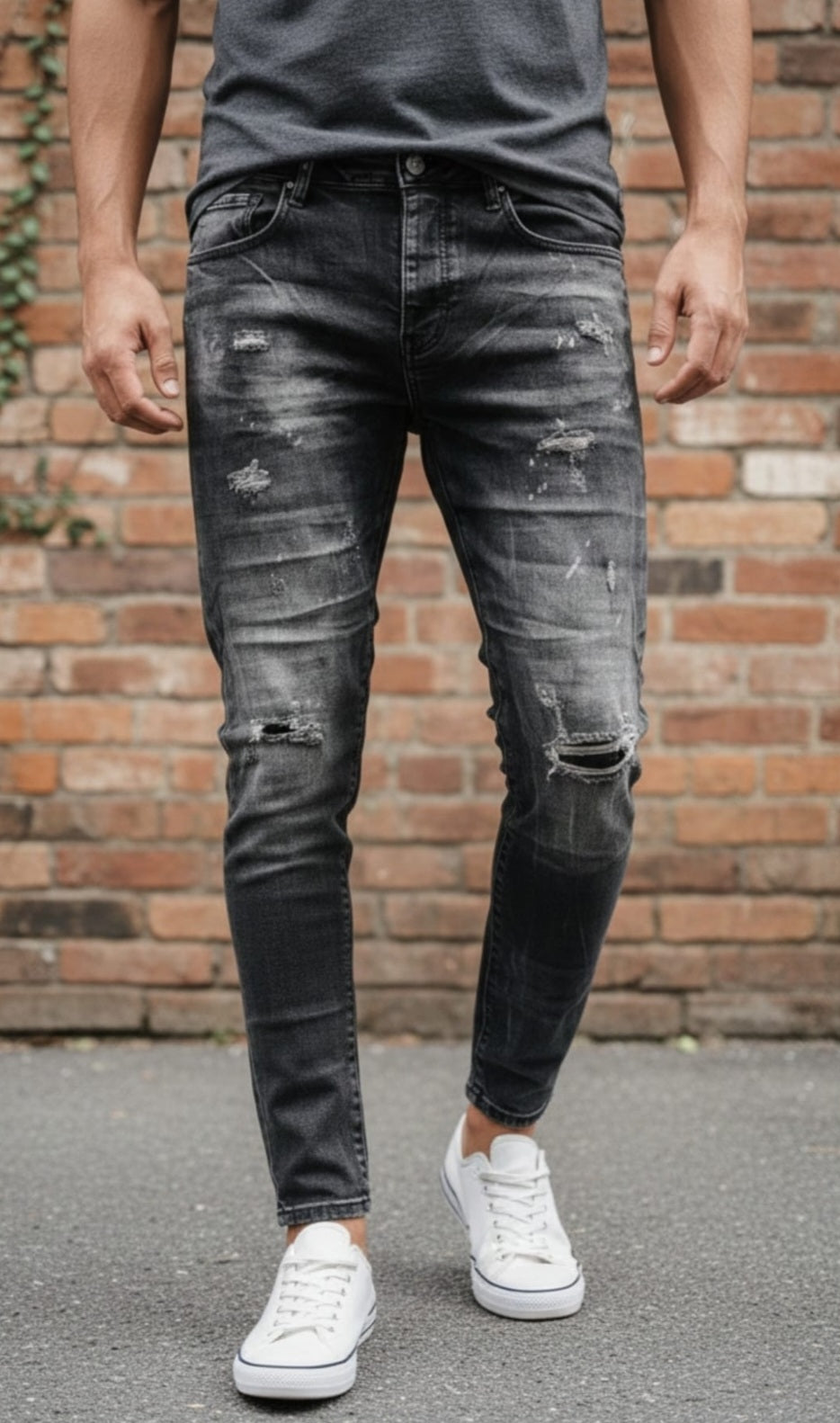 Jeans slim art. 818107 denim grigio scuro con rotture