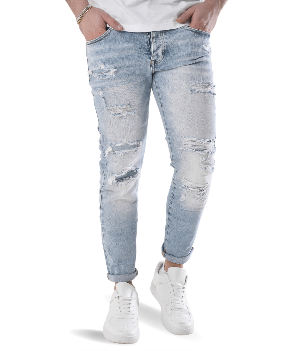 Jeans slim con strappi