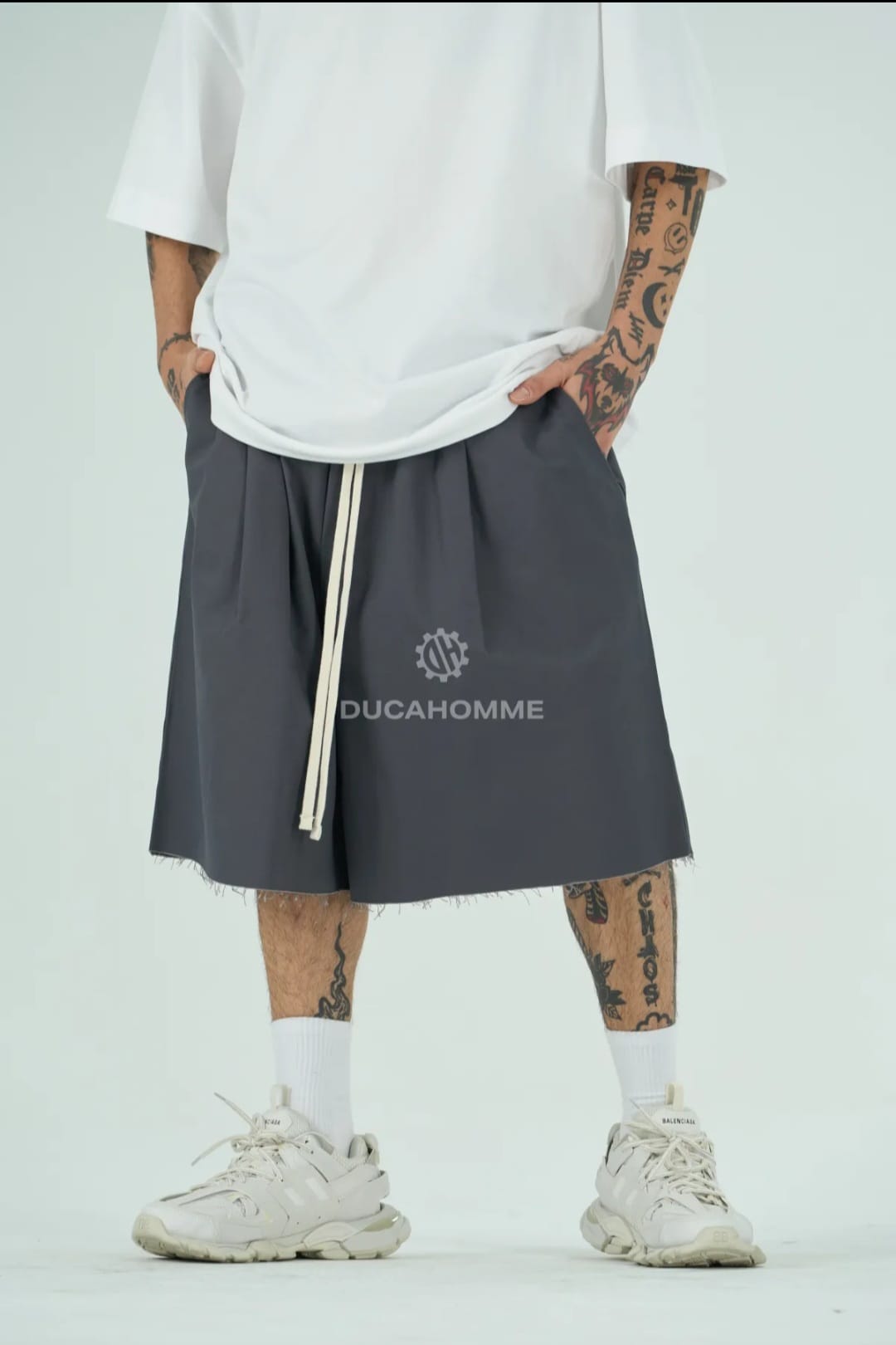 Pantaloncino taglio vivo art.82822p oversize grigio Duca Homme