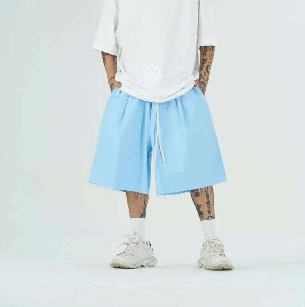 Pantaloncino taglio vivo art.828221 oversize celeste Duca Homme