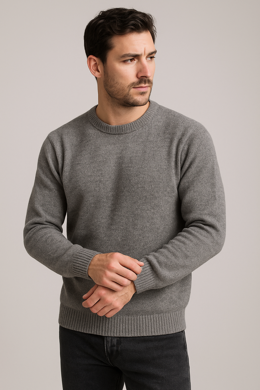 Maglia girocollo tinta unita mouliné grigia